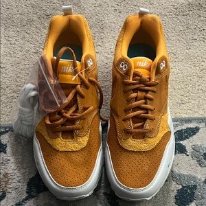 Nike Women's Orange and White Sneakers